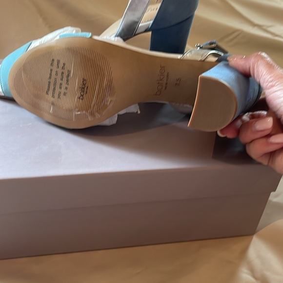 BOTKIER
Gianna Suede Ankle Strap High Heel Sandals, Size 7.5 - Picture 8 of 9